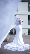 Load image into Gallery viewer, Nadiya Mermaid Wedding Dress