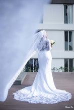 Load image into Gallery viewer, Nadiya Mermaid Wedding Gown