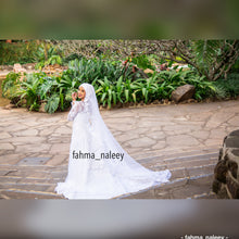 Load image into Gallery viewer, A line Wedding dress